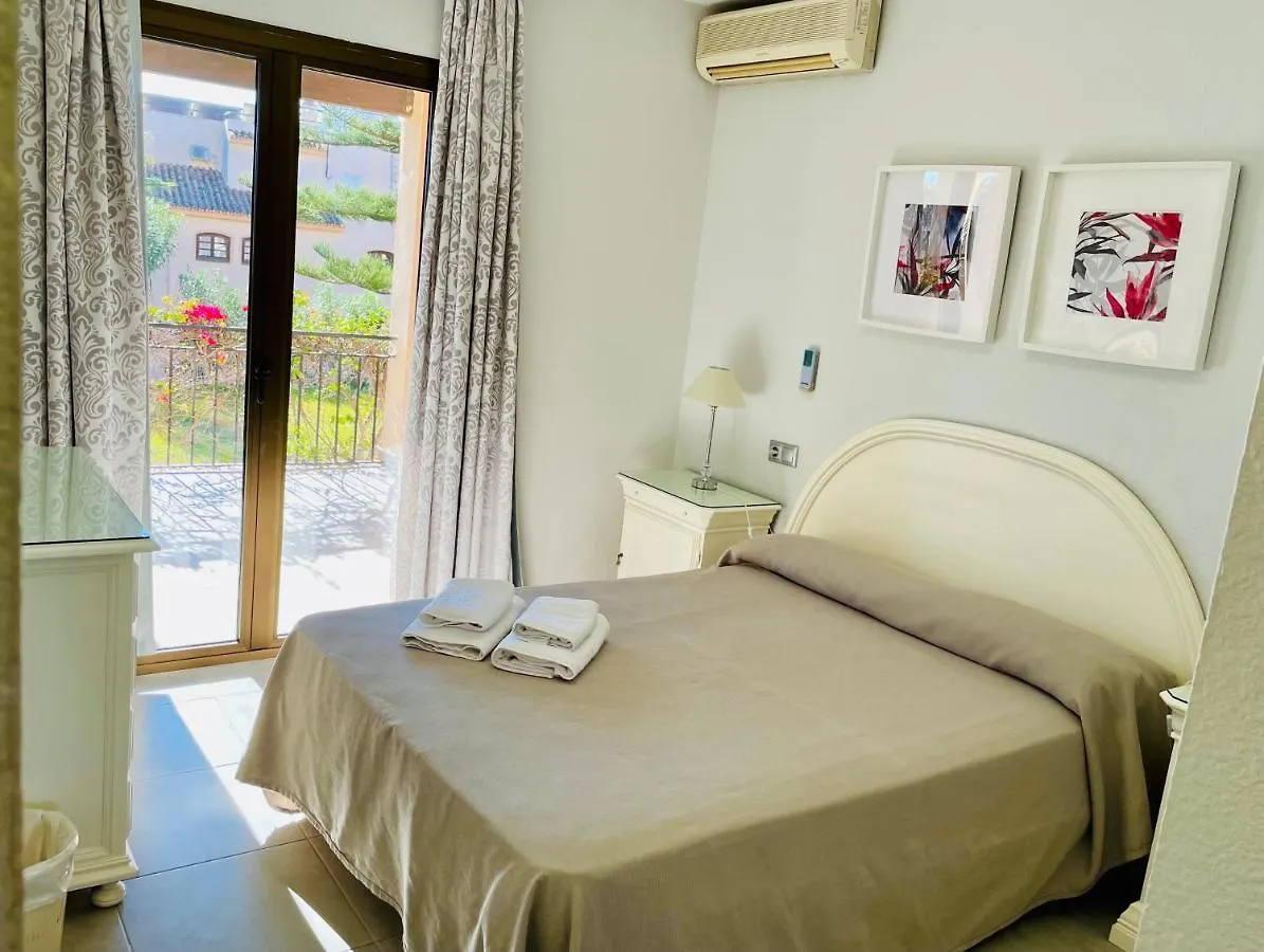 מארבלה Apartamentos El Toro ספרד