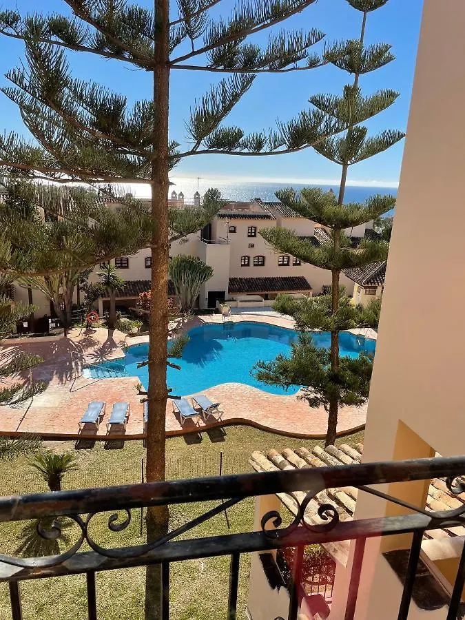 מארבלה Apartamentos El Toro