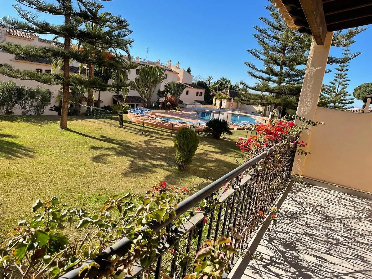 Apartamentos El Toro Marbella 0*,  Spain