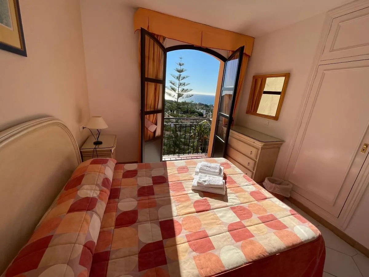 Apartamentos El Toro Marbella 0*,